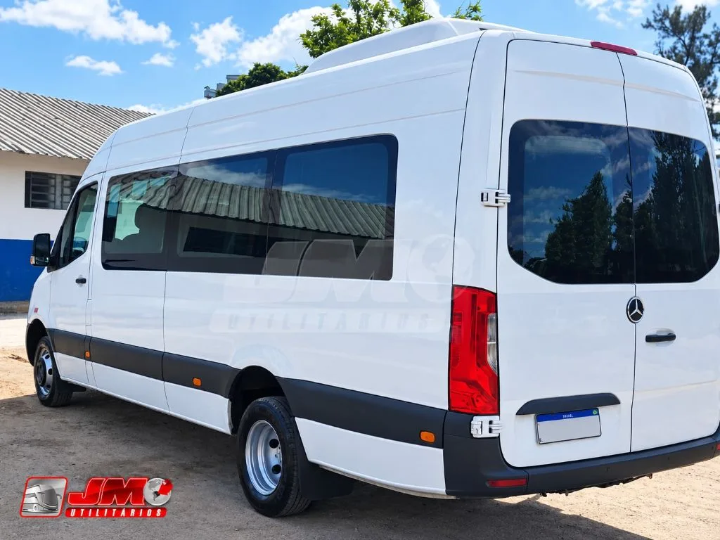 Van Sprinter 516 Big Luxo 2022 seminovo à venda, código 1273 - foto 04