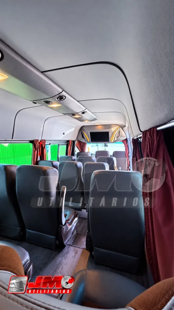 Van Sprinter CDI 416 Marticar 2022 seminovo à venda, código 55 - foto 03