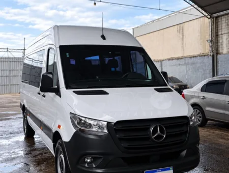 Van Sprinter CDI 417 2024 seminovo à venda, código 135 - foto 01