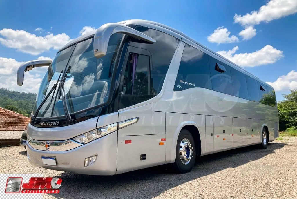Onibus rodoviario Marcopolo Paradiso 1050 G7 com chassi Scania K360, vista traseira lateral - foto em WebP, teste de formato de imagem